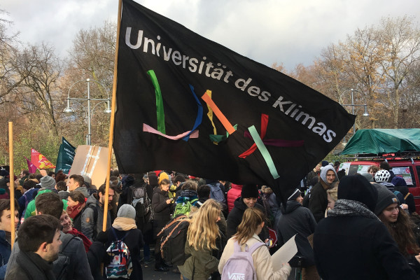 Thumbnail for Banner Universit&auml;t des Klimas